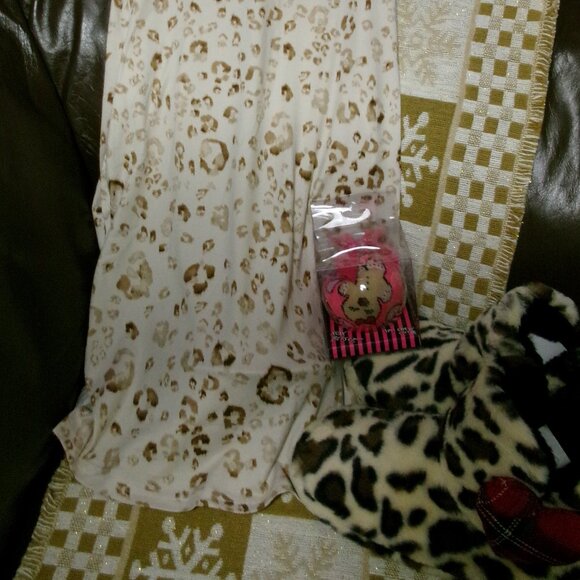 Betsey Johnson/Nicole Miller Other - NWT Small Betsey Johnson Socks and Slippers and NWT Small Nicole Miller Gown